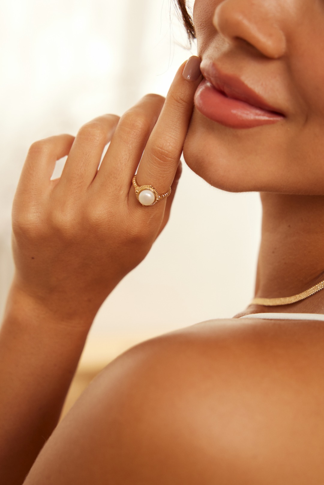 French Style Sterling Silver Pearl Ring - Image 2