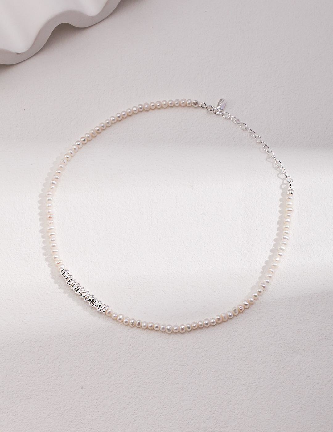 Best-Selling Classic Shattered Silver & Pearl Necklace - Image 6
