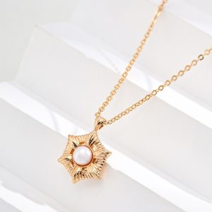 Sterling Silver Minimalist Pearl Necklace