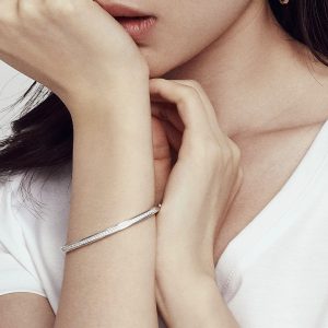 Sterling Silver Minimalist Zircon Bracelet