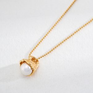 Half-Encased pearl Necklace
