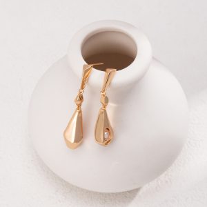 Sterling Silver Hollow Pearl Earrings