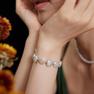 Baroque Button Pearl Bracelet