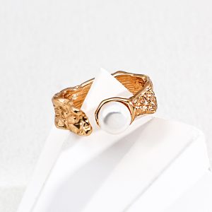 Textured Pearl Wrap Ring