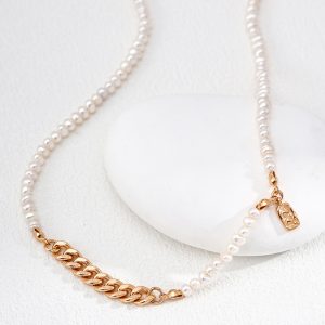 Pearl and Gold Chain Link Necklace